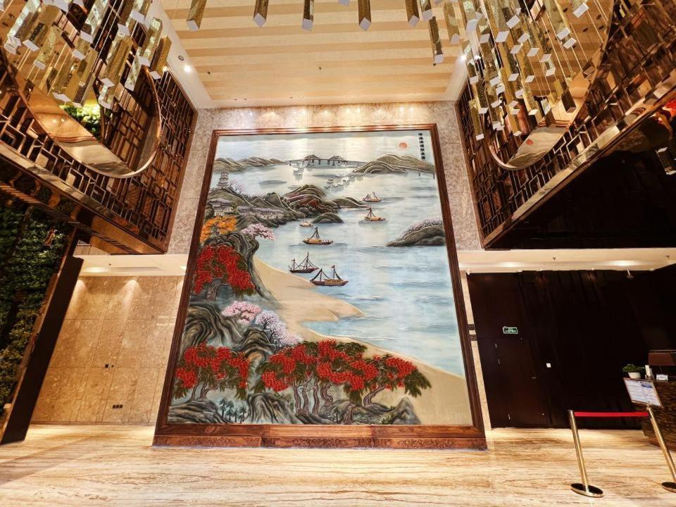 Menshine Gloria Plaza Hotel Shantou Exterior foto
